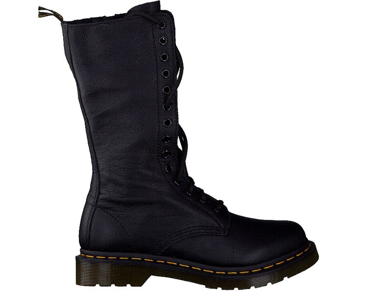 Dr. Martens Boots Black