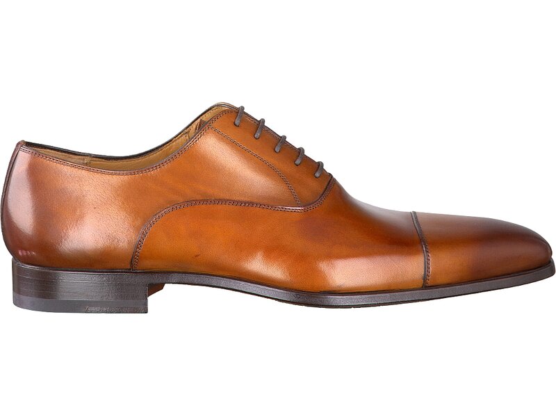Magnanni Lace Shoes Cognac