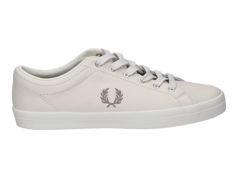 Fred Perry Sneakers Off White