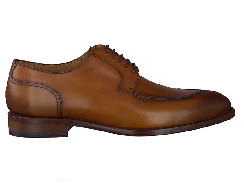 Berwick Lace Shoes Cognac