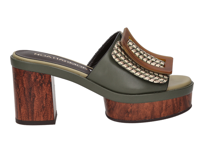 Noa Harmon Muilen Kaki