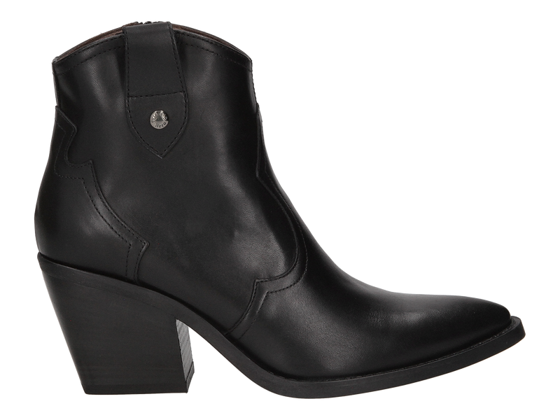Nero Giardini Boot With Heel Black