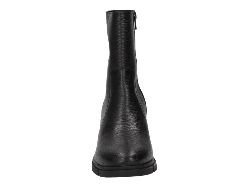 Tango Boot With Heel Black