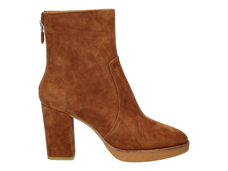 Lola Cruz Boot With Heel Cognac