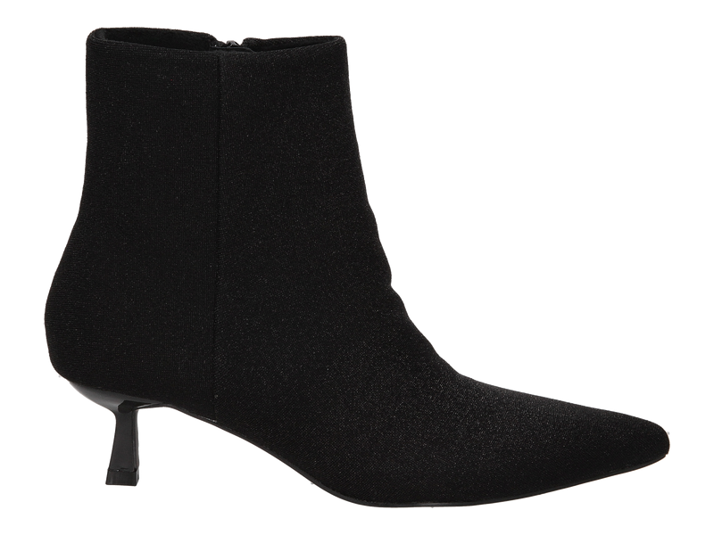 Menbur Boot With Heel Black
