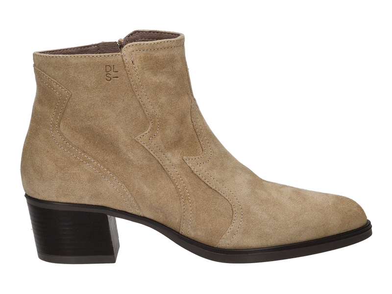 Dlsport Boot With Heel Beige