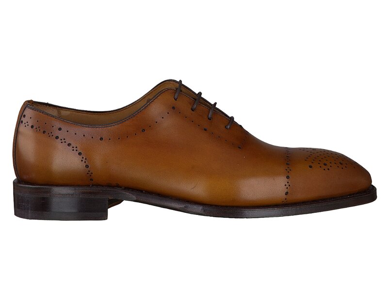 Berwick Lace Shoes Cognac
