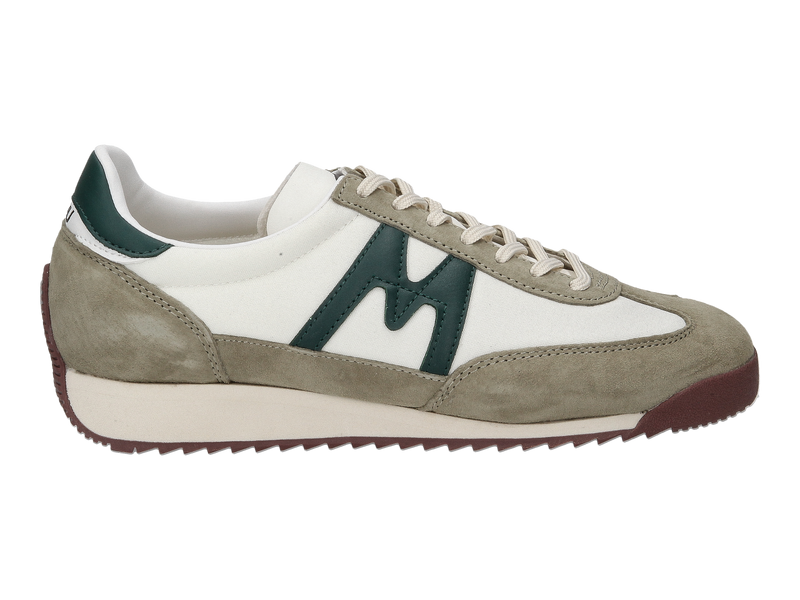 Karhu Sneakers Grijs