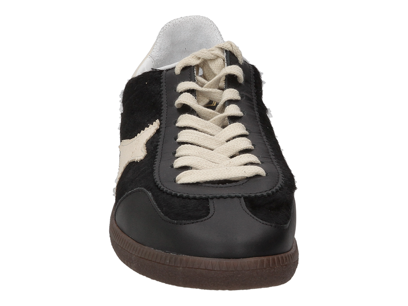 Ama Brand Sneakers Black