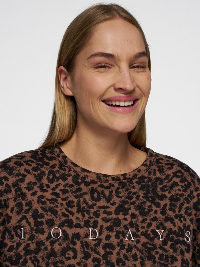 10 Days Sweaters Bruin