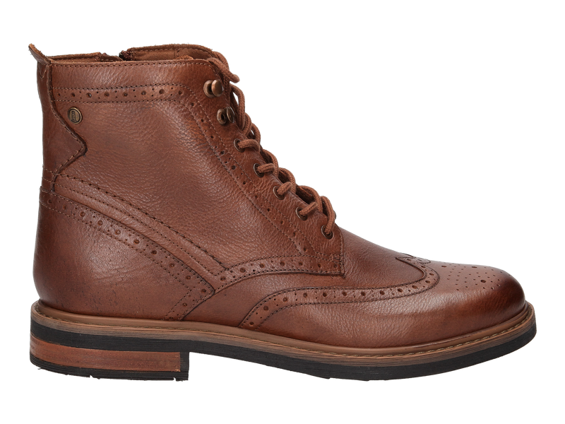 Clarks Boots Cognac