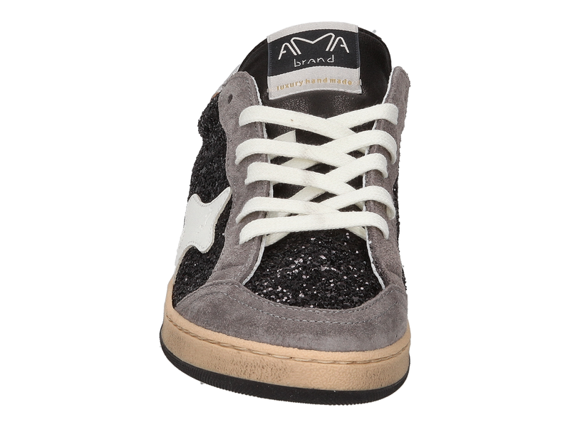 Ama Brand Sneakers Black