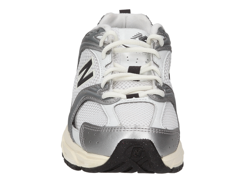 New Balance Sneakers Silver