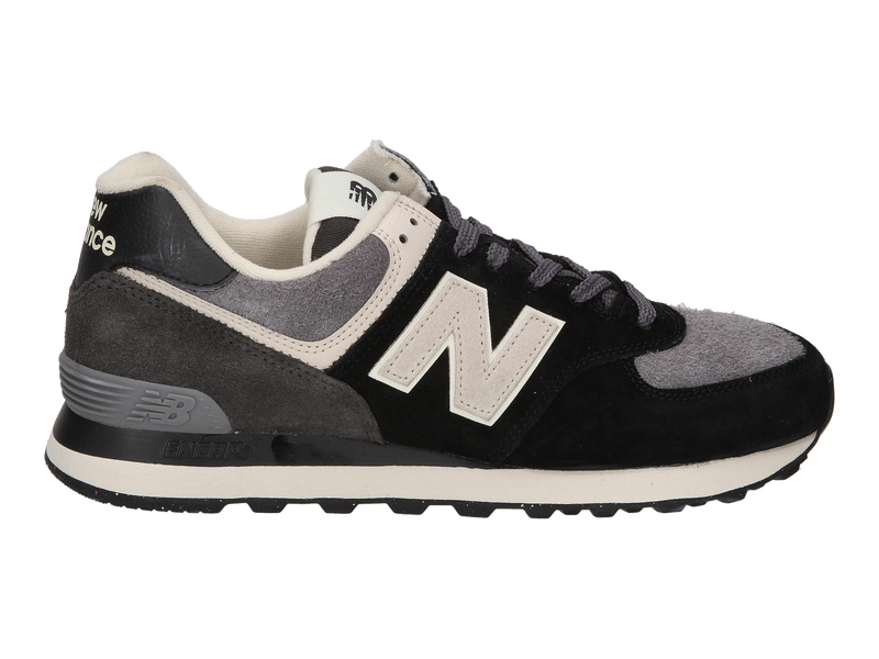 New Balance Sneakers Black