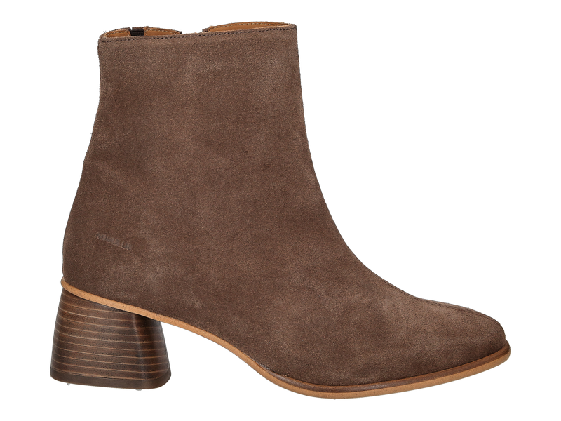 Angulus Boot With Heel Taupe