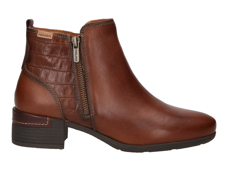 Pikolinos Boots Cognac
