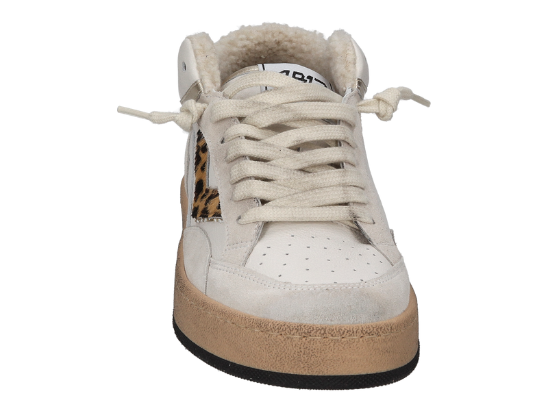 Voir le produit '4b12 Baskets Beige' (en anglais) 4b12 Baskets Beige