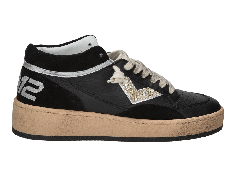 Voir le produit '4b12 Baskets Noir' (en anglais) 4b12 Baskets Noir