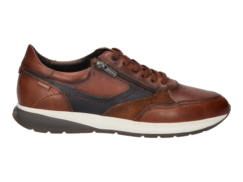 Bekijk product 'Pikolinos Sneakers Cognac' Pikolinos Sneakers Cognac
