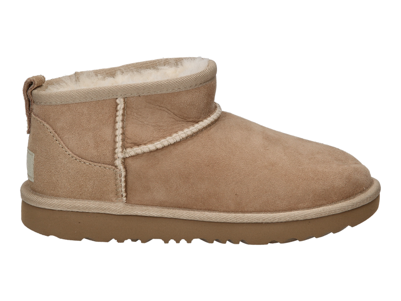 Voir le produit 'Ugg Bottines Camel' (en anglais) Ugg Bottines Camel