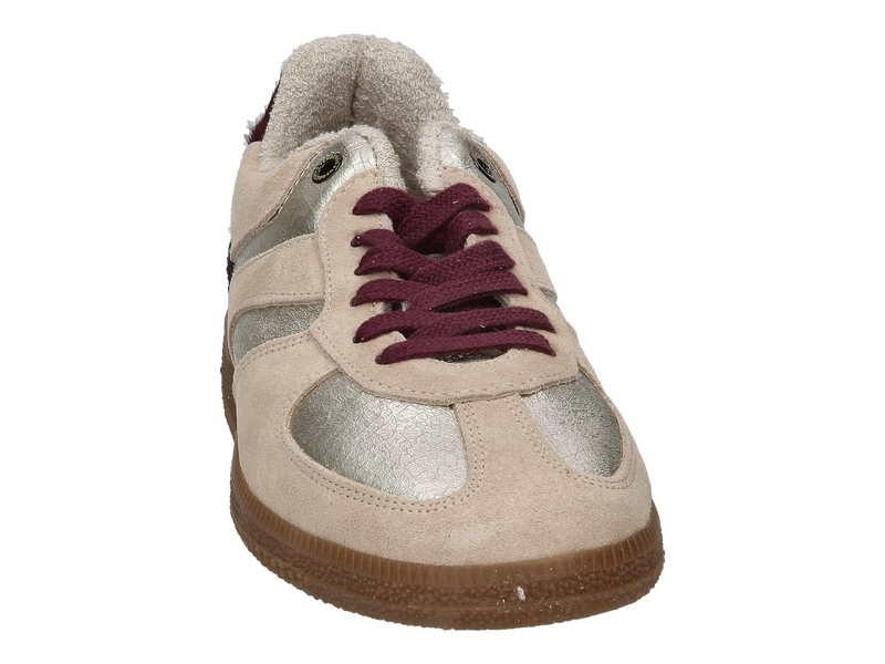 Voir le produit 'Verbenas Baskets Beige' (en anglais) Verbenas Baskets Beige