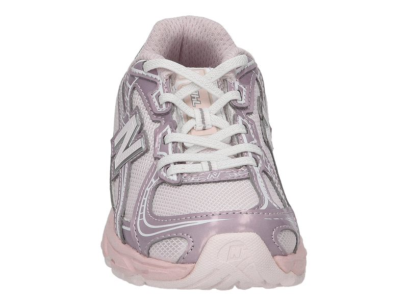 Voir le produit 'New Balance Baskets Rose' (en anglais) New Balance Baskets Rose
