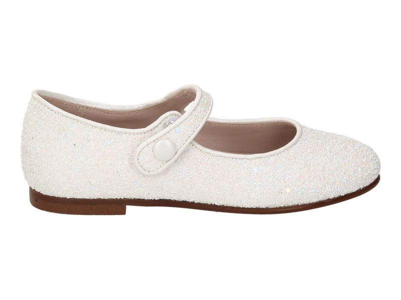 Voir le produit 'Beberlis Ballerines Blanc' (en anglais) Beberlis Ballerines Blanc