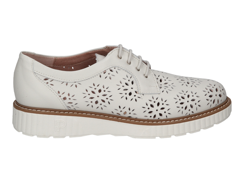 Pitillos Lace Shoes Off White