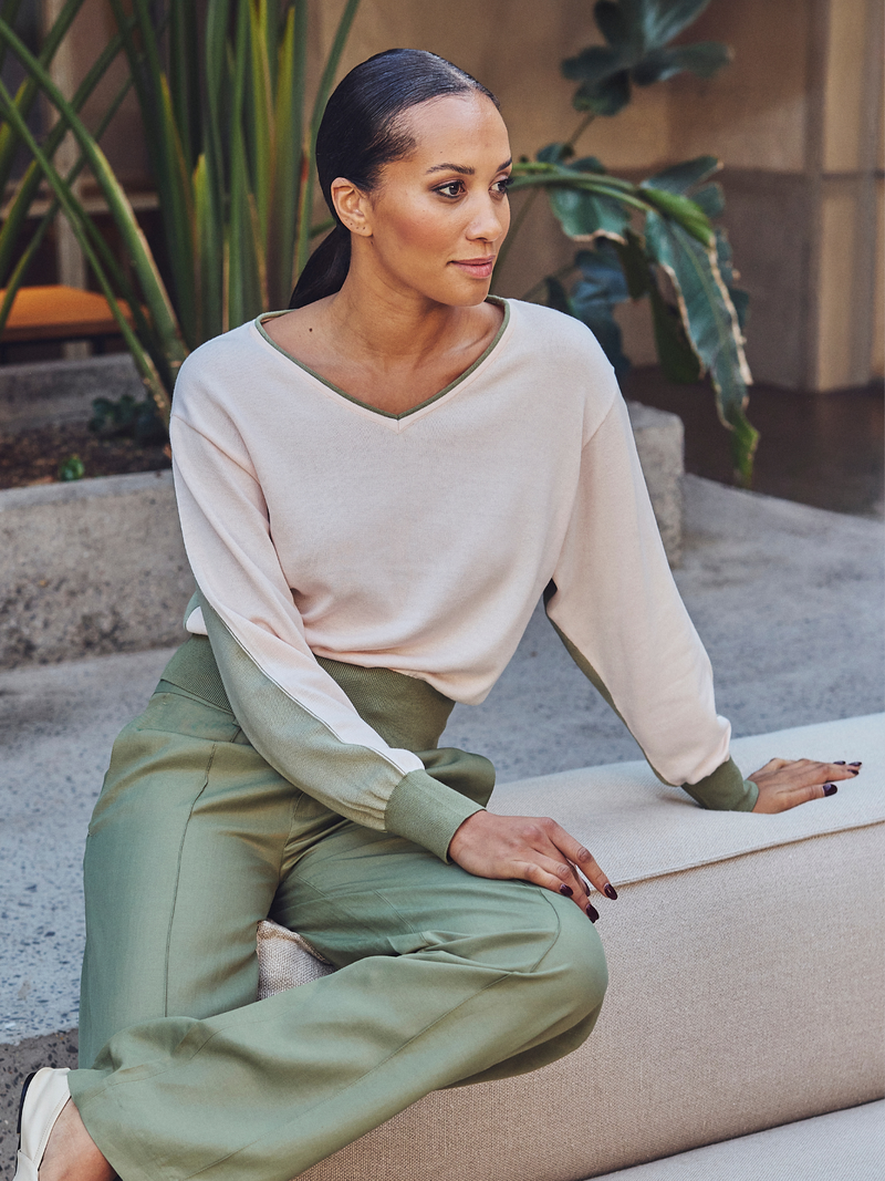 Voir le produit 'Ac By Annelien Coorevits Pulls Vert' (en anglais) Ac By Annelien Coorevits Pulls Vert