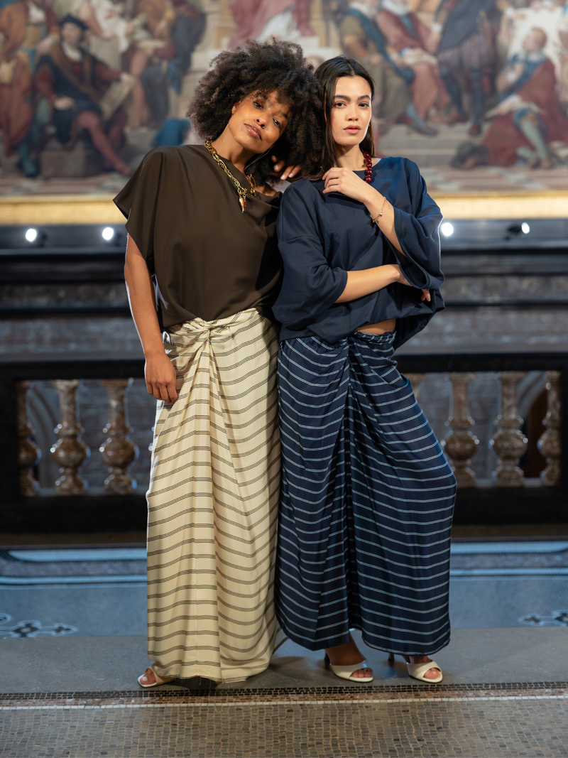 Black Rose Skirts Off White