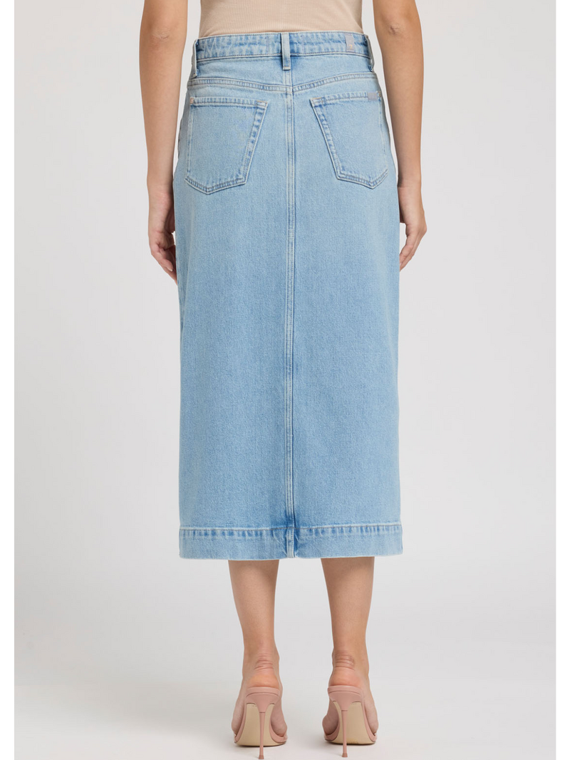 Voir le produit '7 For All Mankind Jeans Bleu' (en anglais) 7 For All Mankind Jeans Bleu