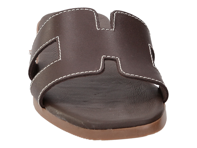 Voir le produit 'Oh My Sandals Tongues Brun' (en anglais) Oh My Sandals Tongues Brun