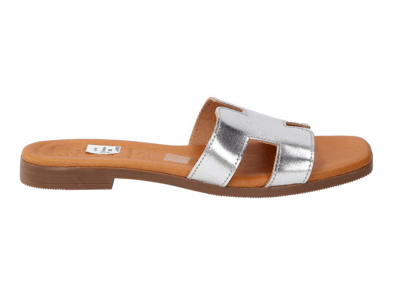 Voir le produit 'Oh My Sandals Tongues Argent' (en anglais) Oh My Sandals Tongues Argent