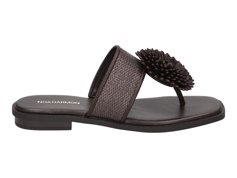 Noa Harmon Tongues Brun