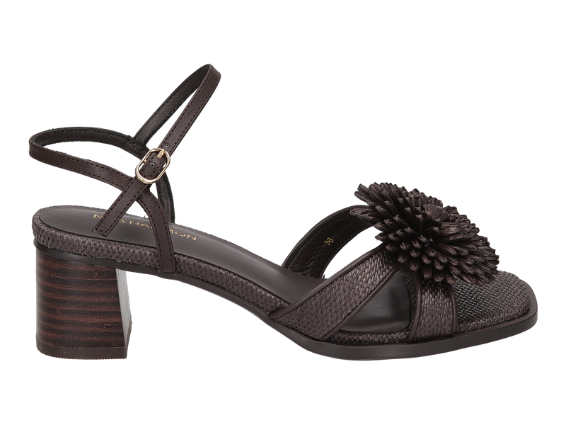 Noa Harmon Sandals Brown