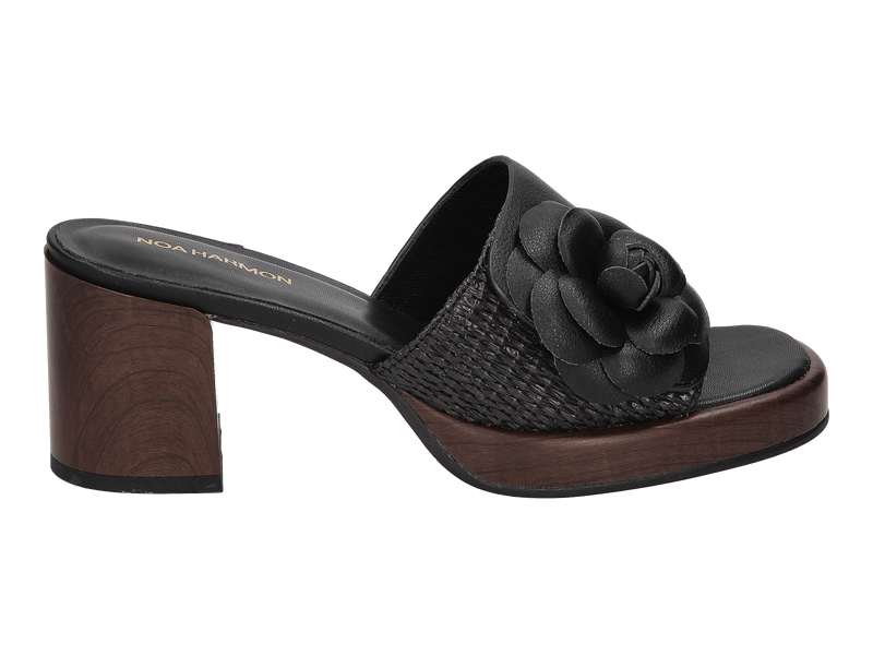 Noa Harmon Mules Black