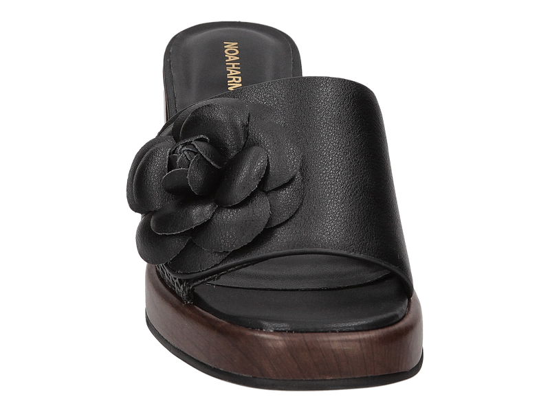 Noa Harmon Mules Black