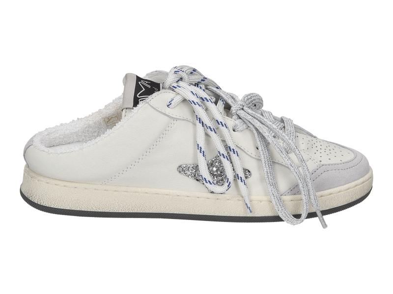 Ama Brand Sneakers White