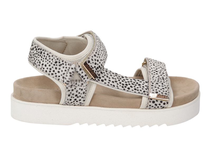 Maruti Sandals Off White