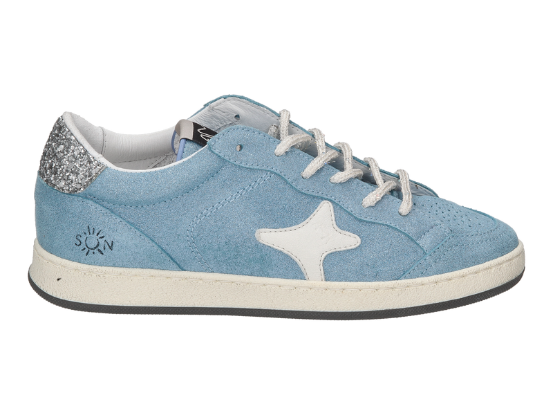 Ama Brand Sneakers Blue