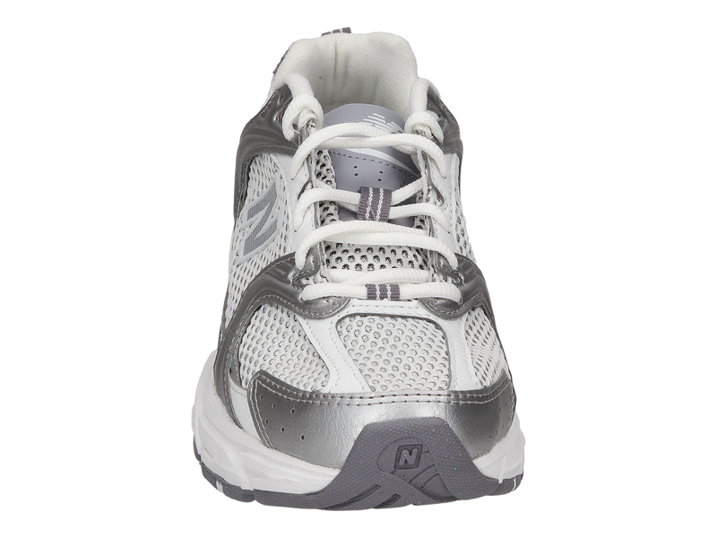 New Balance Sneakers Silver