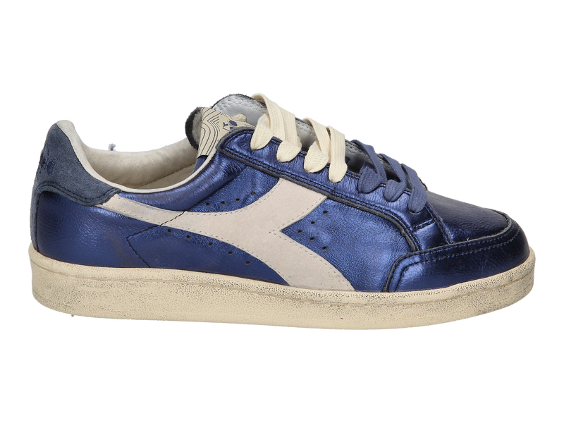 Bekijk product 'Diadora Heritage Sneakers Blauw' Diadora Heritage Sneakers Blauw