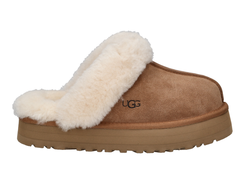Voir le produit 'Ugg Pantoufles Cognac' (en anglais) Ugg Pantoufles Cognac