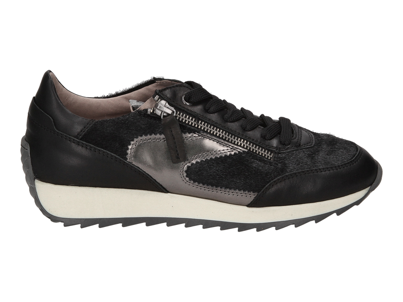 Voir le produit 'Dlsport Baskets Noir' (en anglais) Dlsport Baskets Noir