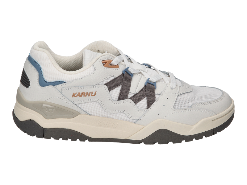 Voir le produit 'Karhu Baskets Blanc' (en anglais) Karhu Baskets Blanc