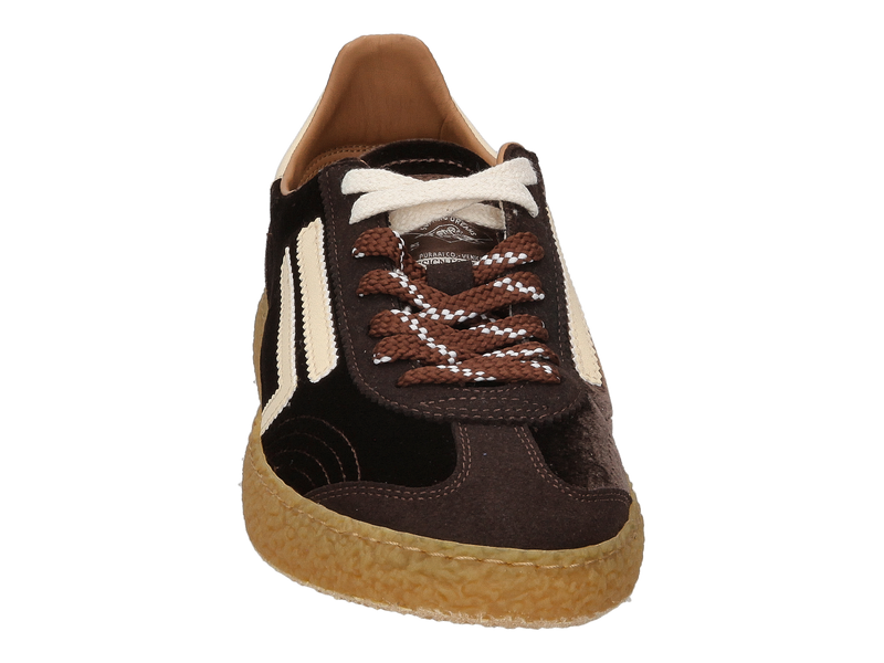 Voir le produit 'Puraai Baskets Brun' (en anglais) Puraai Baskets Brun