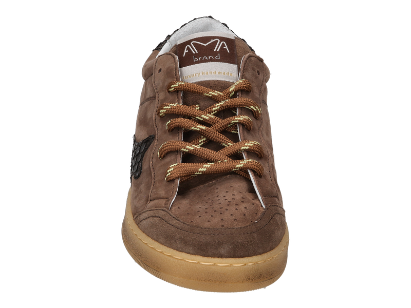Ama Brand Sneakers Bruin
