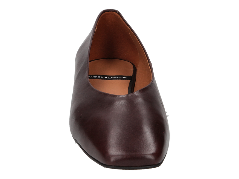 Voir le produit 'Angel Alarcon Ballerines Brun' (en anglais) Angel Alarcon Ballerines Brun