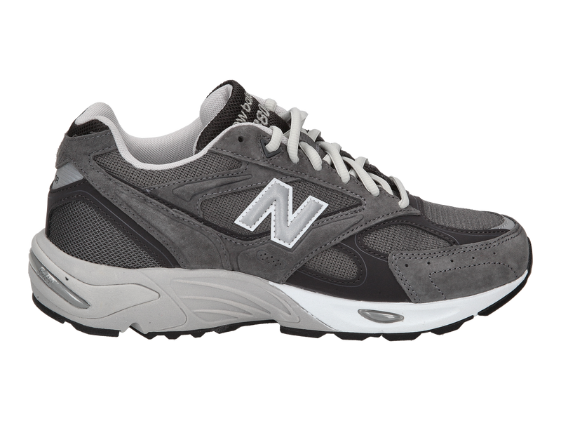 New Balance Sneakers Gray