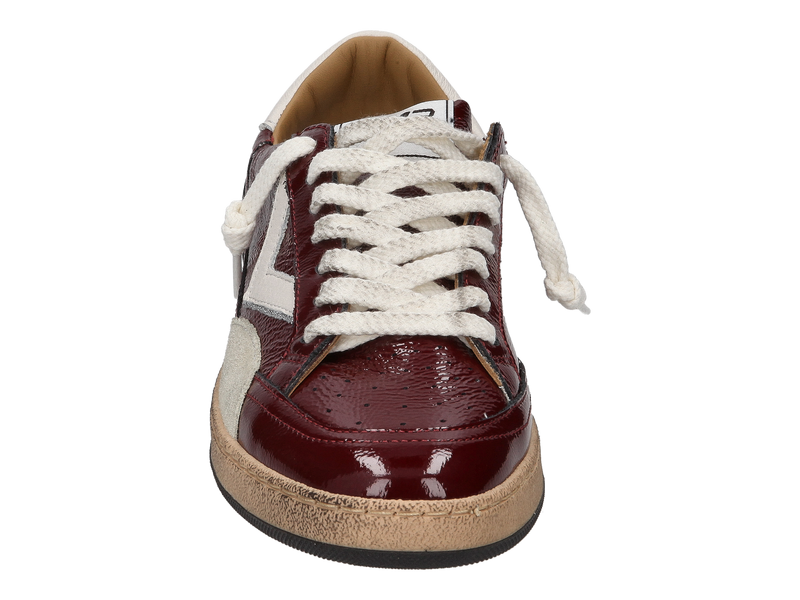 Voir le produit '4b12 Baskets Bordeaux' (en anglais) 4b12 Baskets Bordeaux